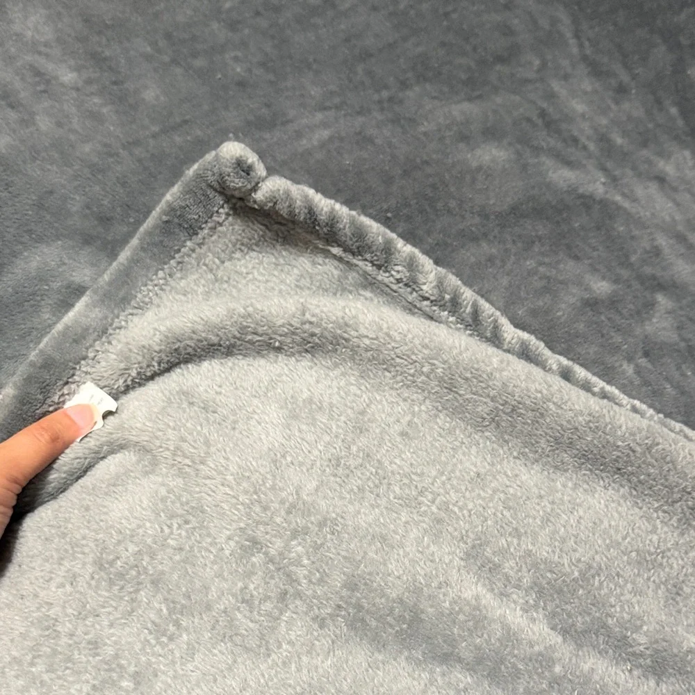 TCM Classic Cruise 2019 Cozy Soft Grey Blanket Throw Turner Classic Movies